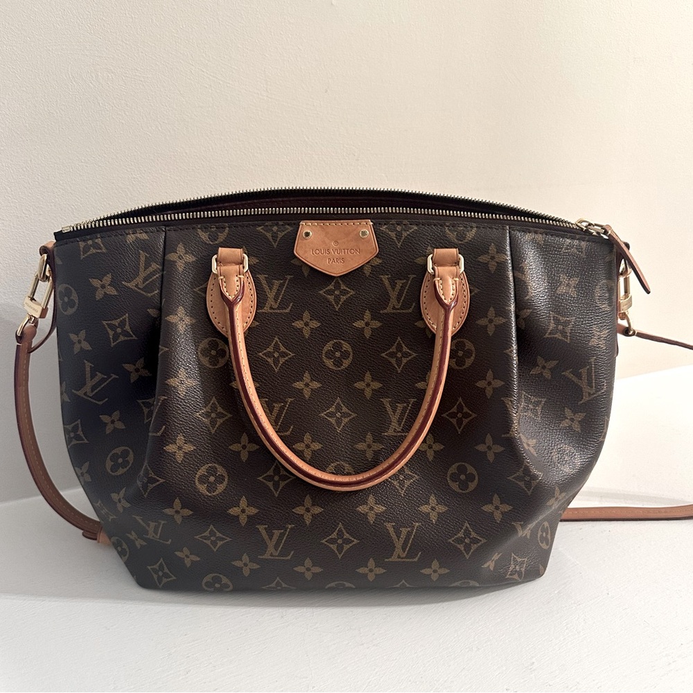 Turenne MM LV Monogram - Like New